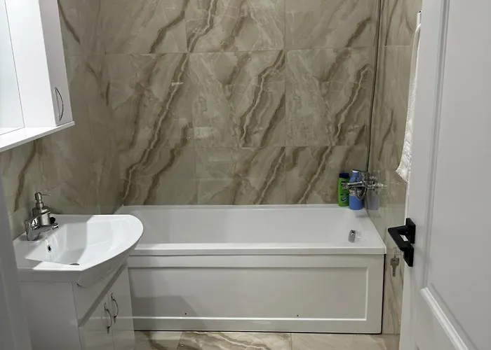 Pollux Militari Ap 81 * Bükreş